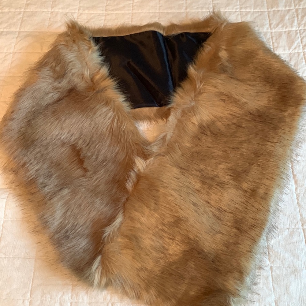 Faux fur shawl